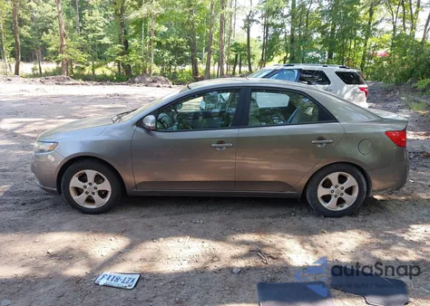 2010 Kia Forte Ex from USA, damaged, VIN KNAFU4A26A5300519
